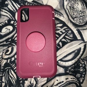 Otter Box Phone case with Pop socket!